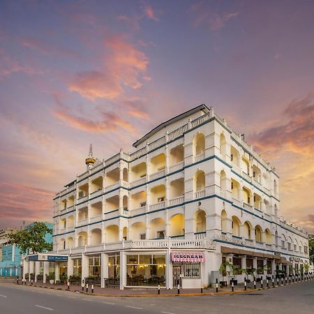 Sentrim Castle Royal Hotel Mombasa Exterior photo