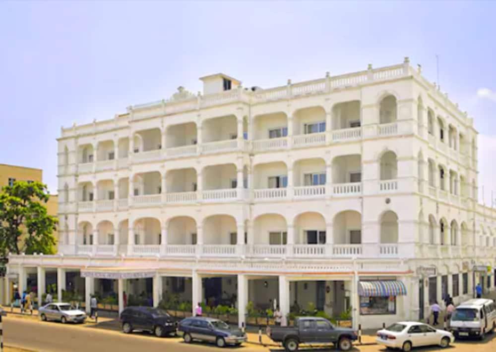 Sentrim Castle Royal Hotel Mombasa Exterior photo