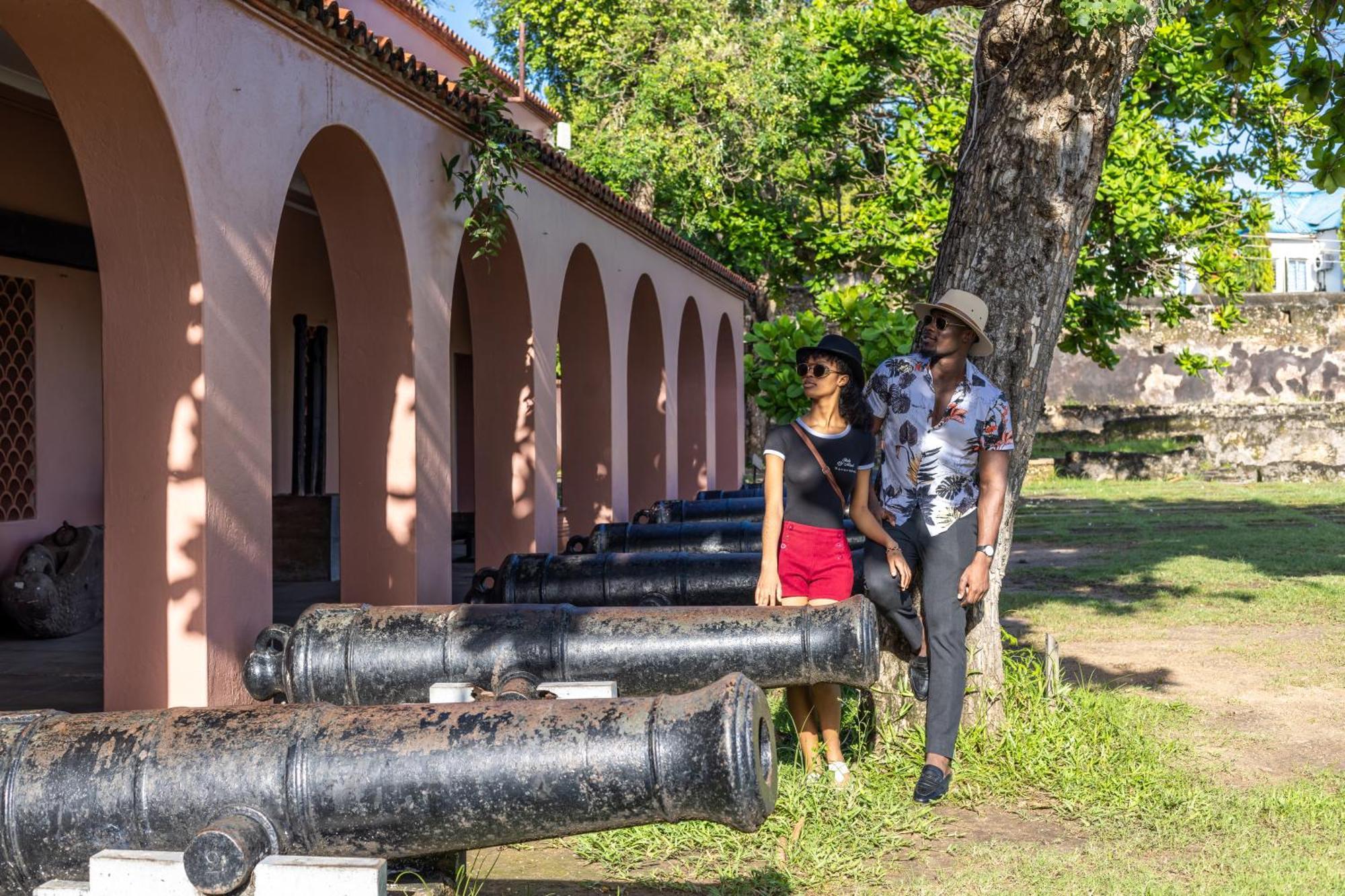 Sentrim Castle Royal Hotel Mombasa Exterior photo